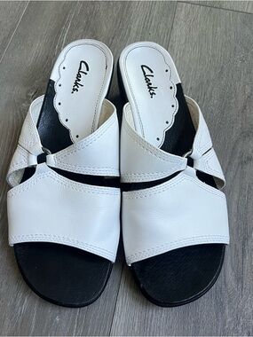 Clarks White Leather Slide Sandals 7M